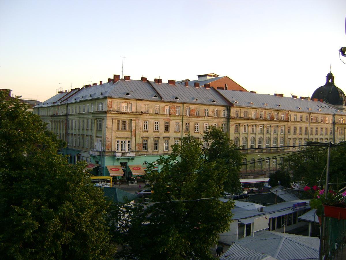 Sudorak Apartments Lviv Buitenkant foto